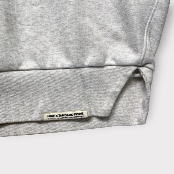 Nike Standard Issue Basketball Top Small Grey Black Women Lady Legend Sweatshirt - Picture 6 of 13